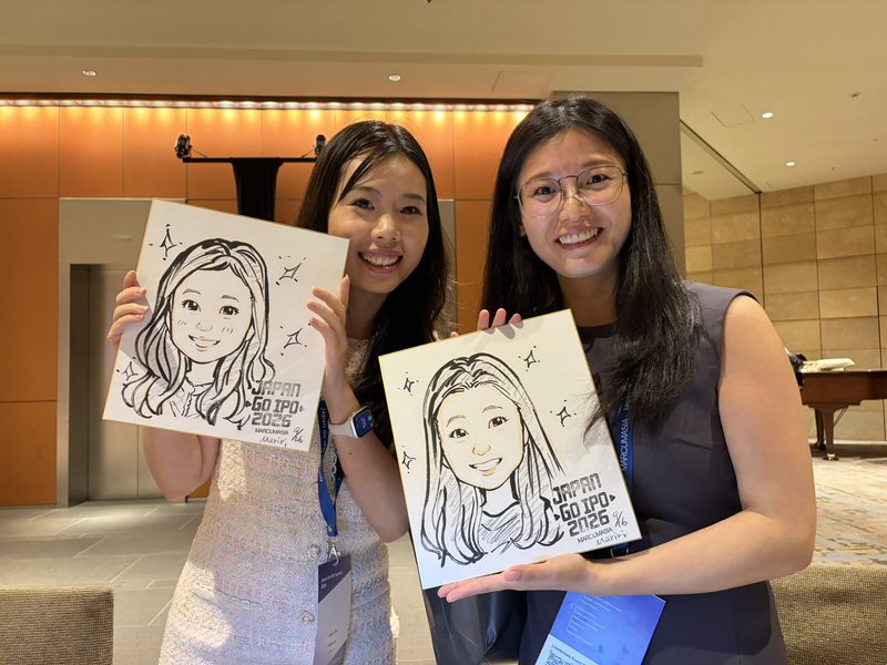企業イベントの来場者向け記念品として描いた似顔絵